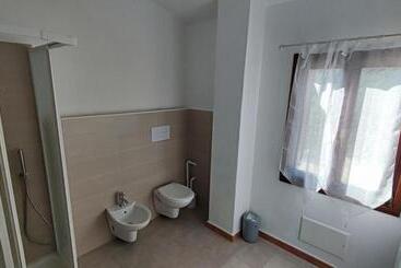 تختخواب و صبحانه Casa L Ulivariu Affittacamere