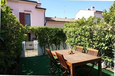 Cosy Two   Storey Villa With A Garden And A Shared Swimming Pool