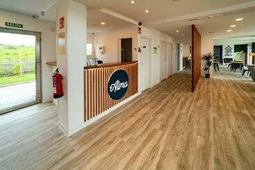 Hotel Alima Surf &