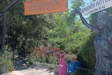 Benjamin Otel Gumusluk