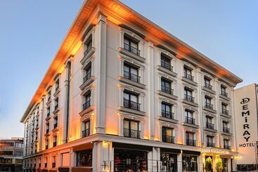 Demiray Hotel Old City
