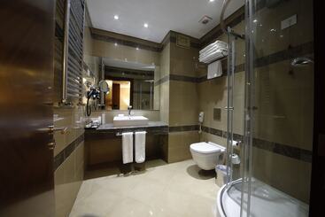 هتل Atatürk Palas Thermal Spa & Convention Center
