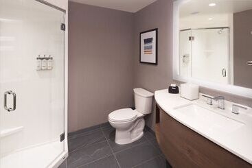 هتل Staybridge Suites Wilmington Downtown, An Ihg