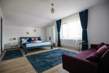 پانسیون Dania&petru Residence
