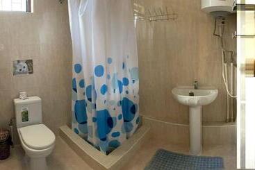 پانسیون Guest House Janel