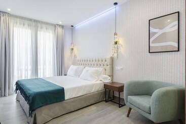 پانسیون Nerja Vg Hostal Boutique