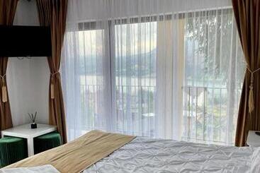 پانسیون Silver Mountain Villa Colibita