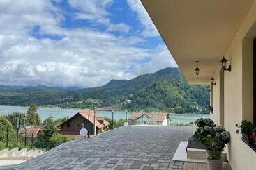 پانسیون Silver Mountain Villa Colibita
