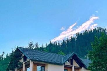 پانسیون Silver Mountain Villa Colibita
