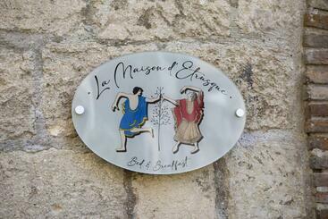 Bed and Breakfast La Maison D Etrusque