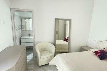 Bed & Breakfast La Perla Del Mare