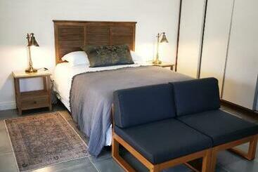 بنسيون 10 Jock Meiring Guesthouse Unit 1
