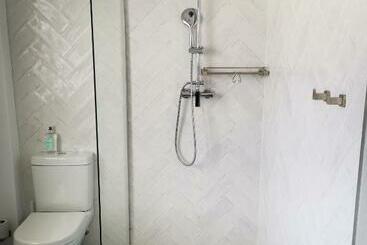 بنسيون 10 Jock Meiring Guesthouse Unit 1