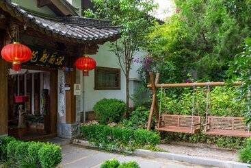 هتل Lijiang Merry Inn