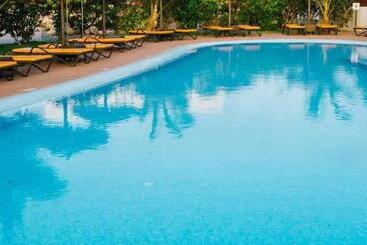 هتل Melia Dunas Beach Resort & Spa   All Inclusive