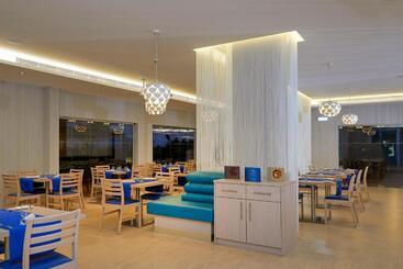 هتل Melia Dunas Beach Resort & Spa   All Inclusive