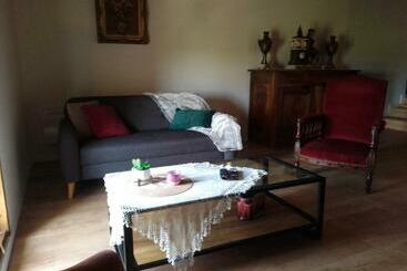 تختخواب و صبحانه L Orée Des Bois Chambre Châtaigner