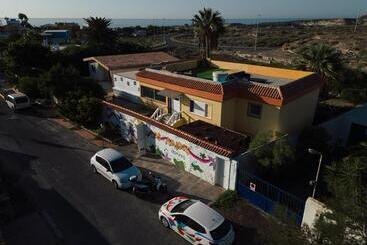 Hostel Los Amigos Yoga & Wellness