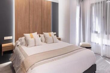 هتل Jerusalén Suites Alicante