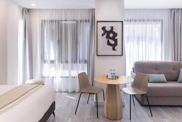 هتل Jerusalén Suites Alicante