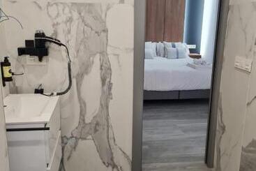 هتل Jerusalén Suites Alicante