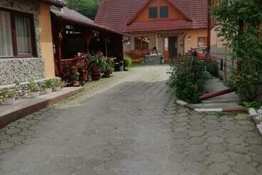 پانسیون Vila Ovi
