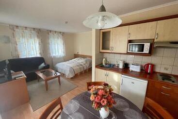 Garda Wellness Apartmanház