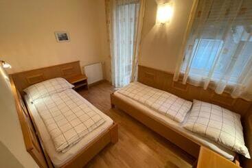 Garda Wellness Apartmanház