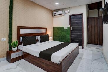 Otel Oyo 90525  Blackberry