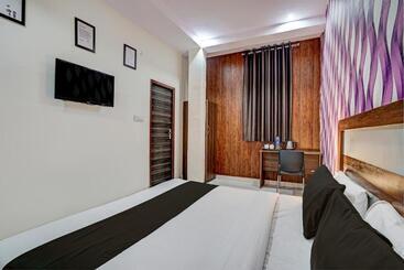 Otel Oyo 90525  Blackberry