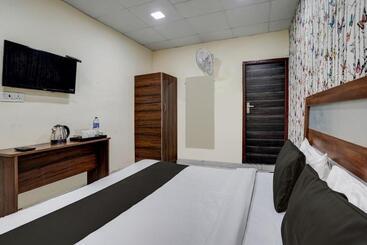 Otel Oyo 90525  Blackberry