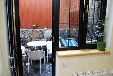 پانسیون Communa Guesthouse
