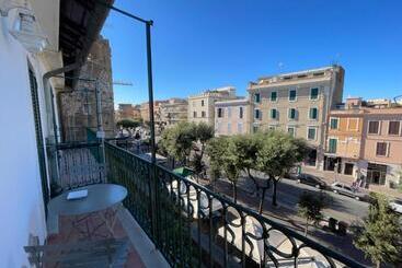 تختخواب و صبحانه Off House Borgo Suite, Nettuno   2025 Giubileo