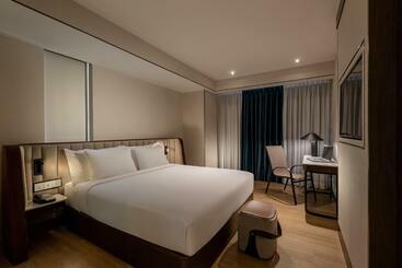 Sayarsan Hotel Yangon