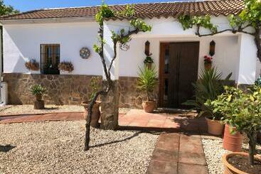 تختخواب و صبحانه Casa La Alegria 37