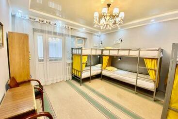 هاستل Downtown Homestay