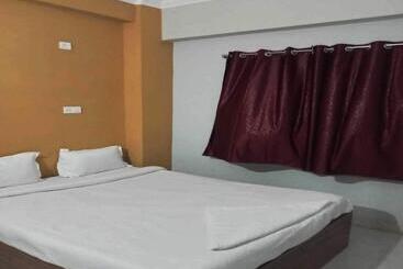 Super Hotel O Friends Inn