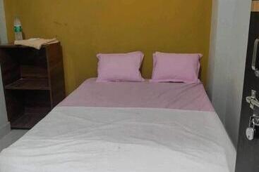 Super Hotel O Friends Inn