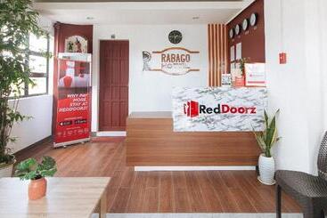 هتل Reddoorz Near Iloilo International Airport