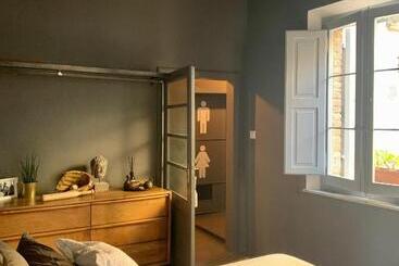 پانسیون Casa Valeria   Guest House Centro Storico