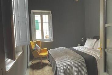 پانسیون Casa Valeria   Guest House Centro Storico