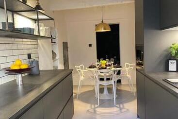 پانسیون Casa Valeria   Guest House Centro Storico