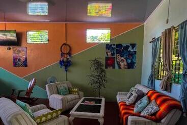 پانسیون Hostal Tortuga Viajera