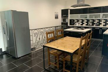 پانسیون Villa Tenjin Chambre 7