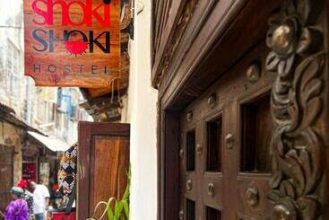 Shoki Shoki Hostel