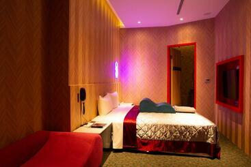 You Want Motel