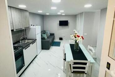 تختخواب و صبحانه House Nancy