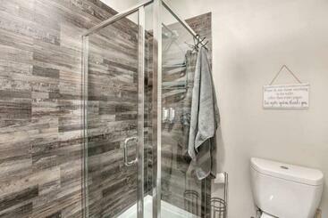 هتل Luxury Downtown Loft Studio Fifty Nine 18 Pets