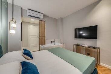 پانسیون 7heaven Pontevecchio Rooms
