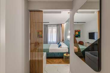پانسیون 7heaven Pontevecchio Rooms